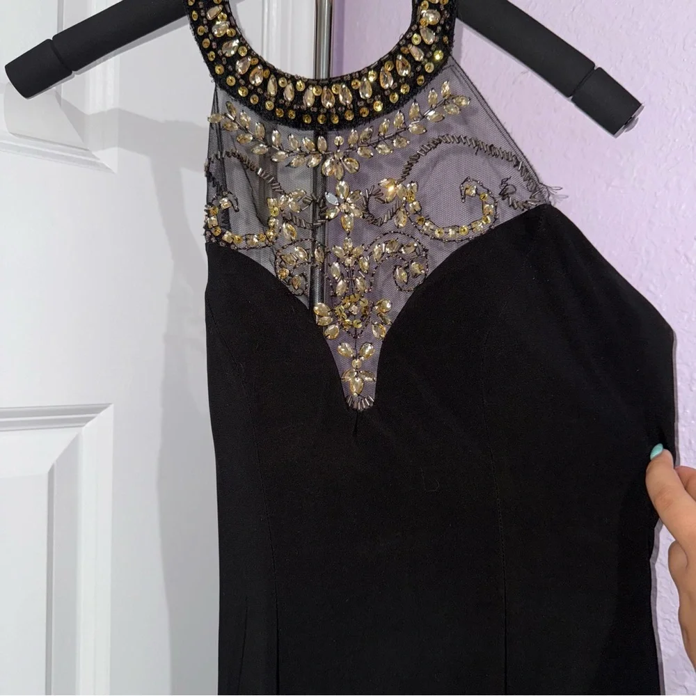 Black Dress - Size 3/4 - Picture 3 of 7